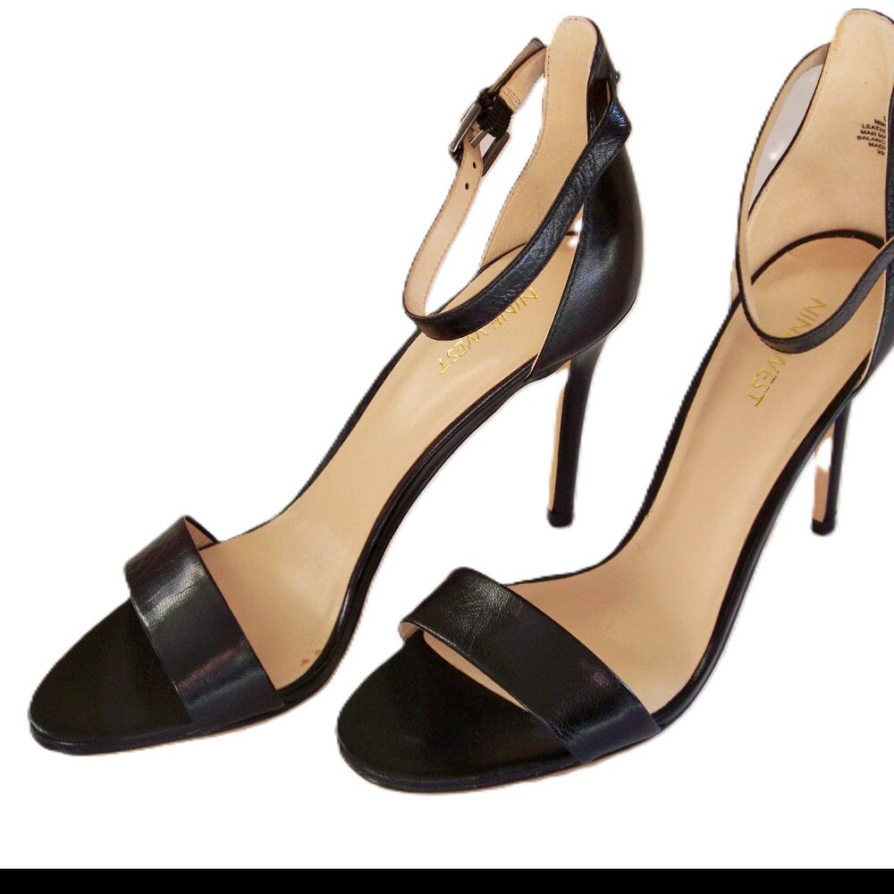 Womans Nine West Mana Strappy Stiletto Sandals 9 M Black EUC